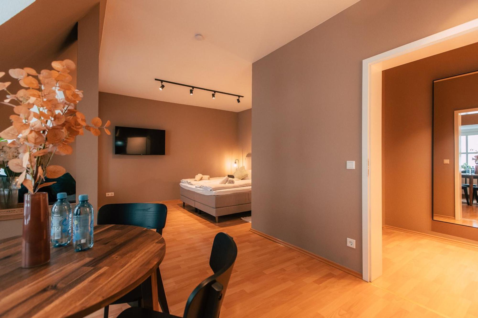 Luga Homes - Chausseehaus Leipzig Bilik gambar